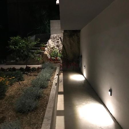 Apartments Tonkita With Jacuzzi Makarska Eksteriør bilde